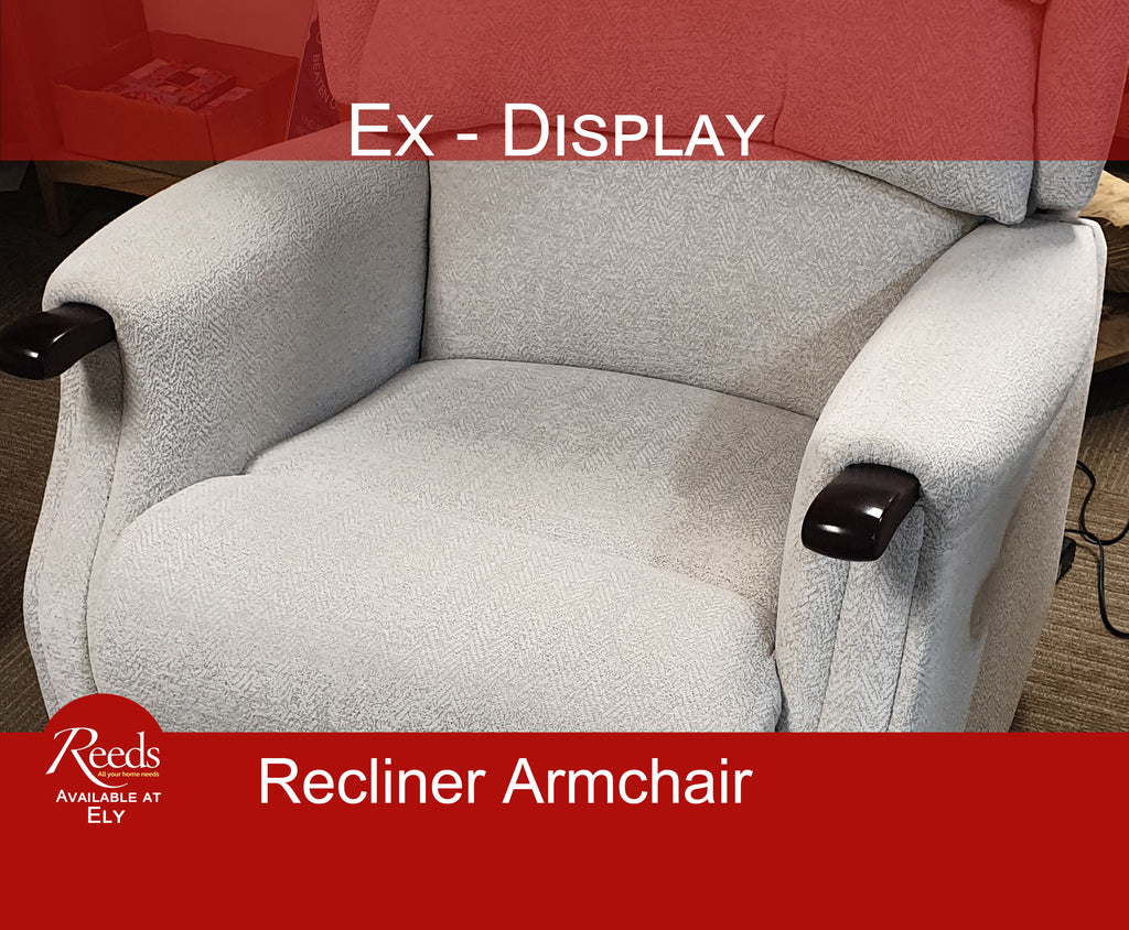 Celebrity - Westbury - Grand Manual Recliner Armchair